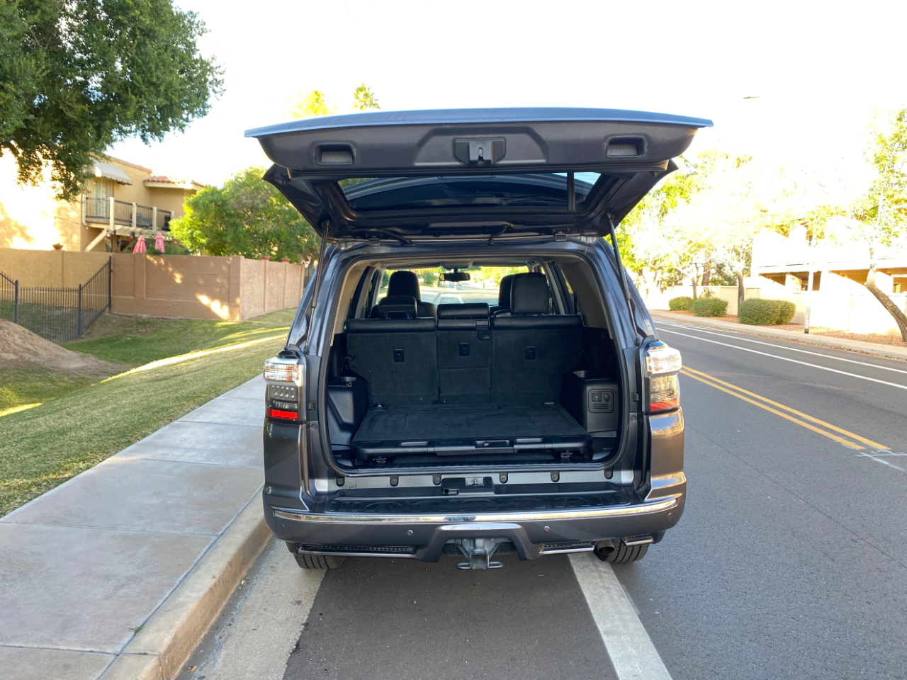 Toyota 4Runner Limited V6 2WD 2015