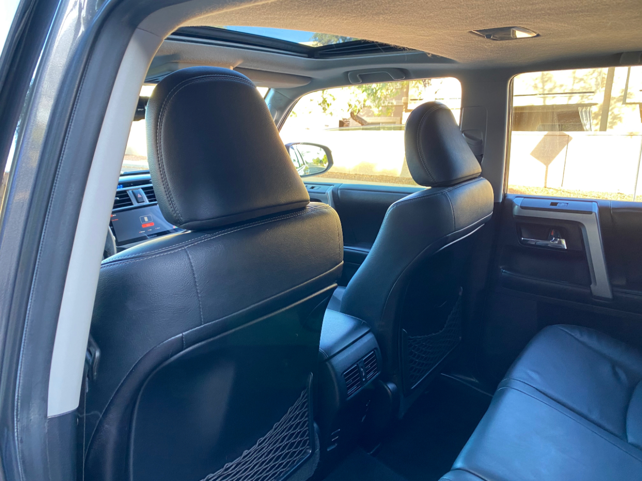 Toyota 4Runner Limited V6 2WD 2015