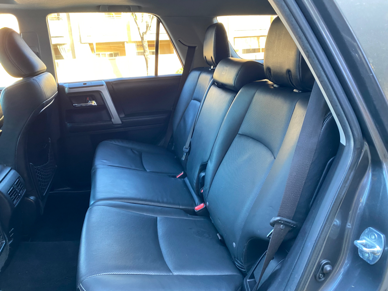 Toyota 4Runner Limited V6 2WD 2015