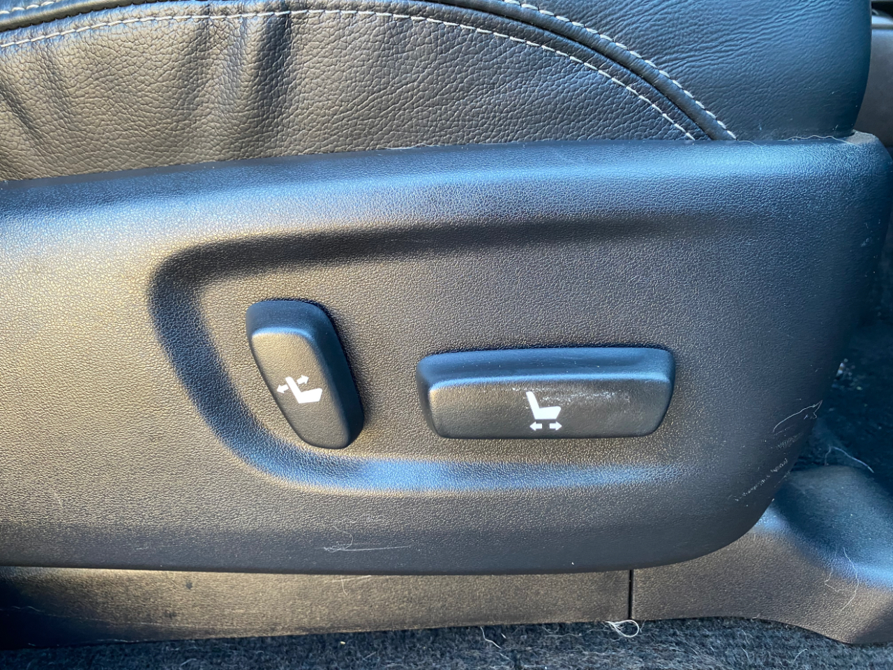 Toyota 4Runner Limited V6 2WD 2015