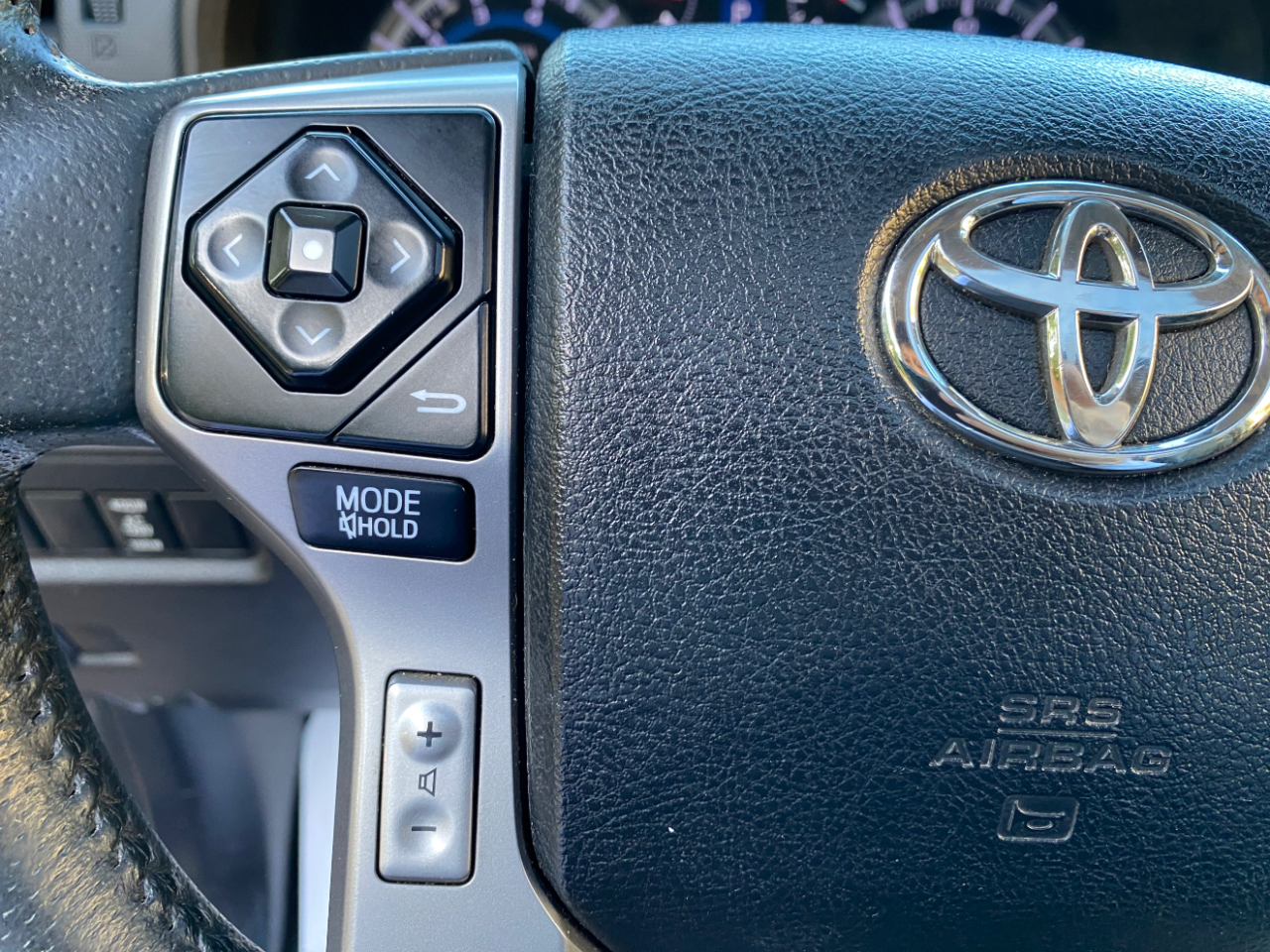 Toyota 4Runner Limited V6 2WD 2015