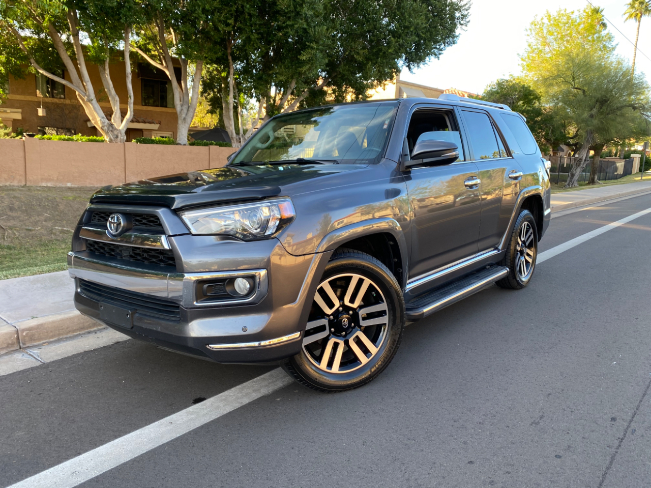 Toyota 4Runner Limited V6 2WD 2015