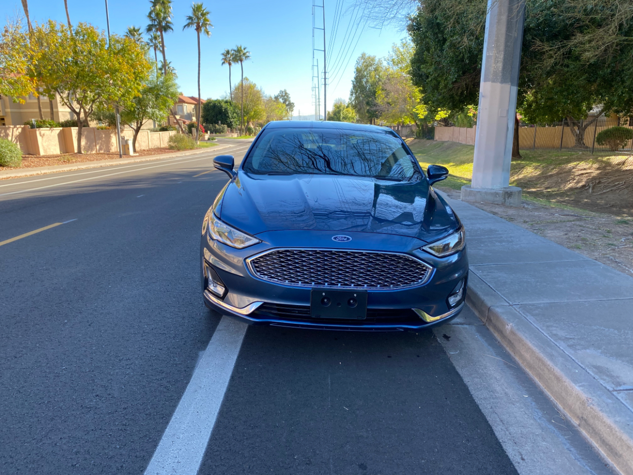 Ford Fusion Energi Titanium FWD 2019