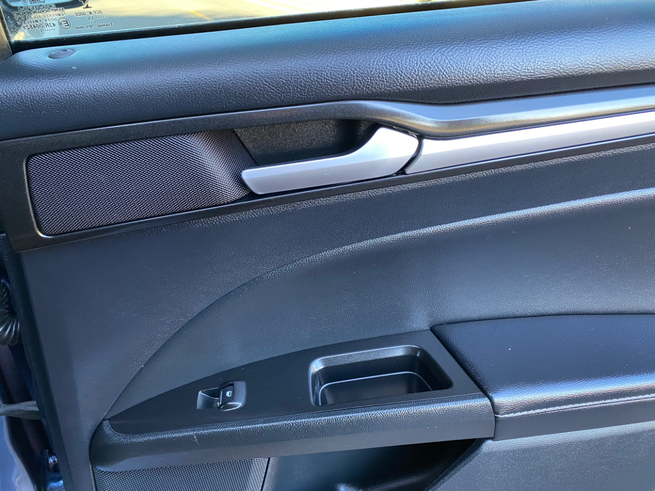 Ford Fusion Energi Titanium FWD 2019