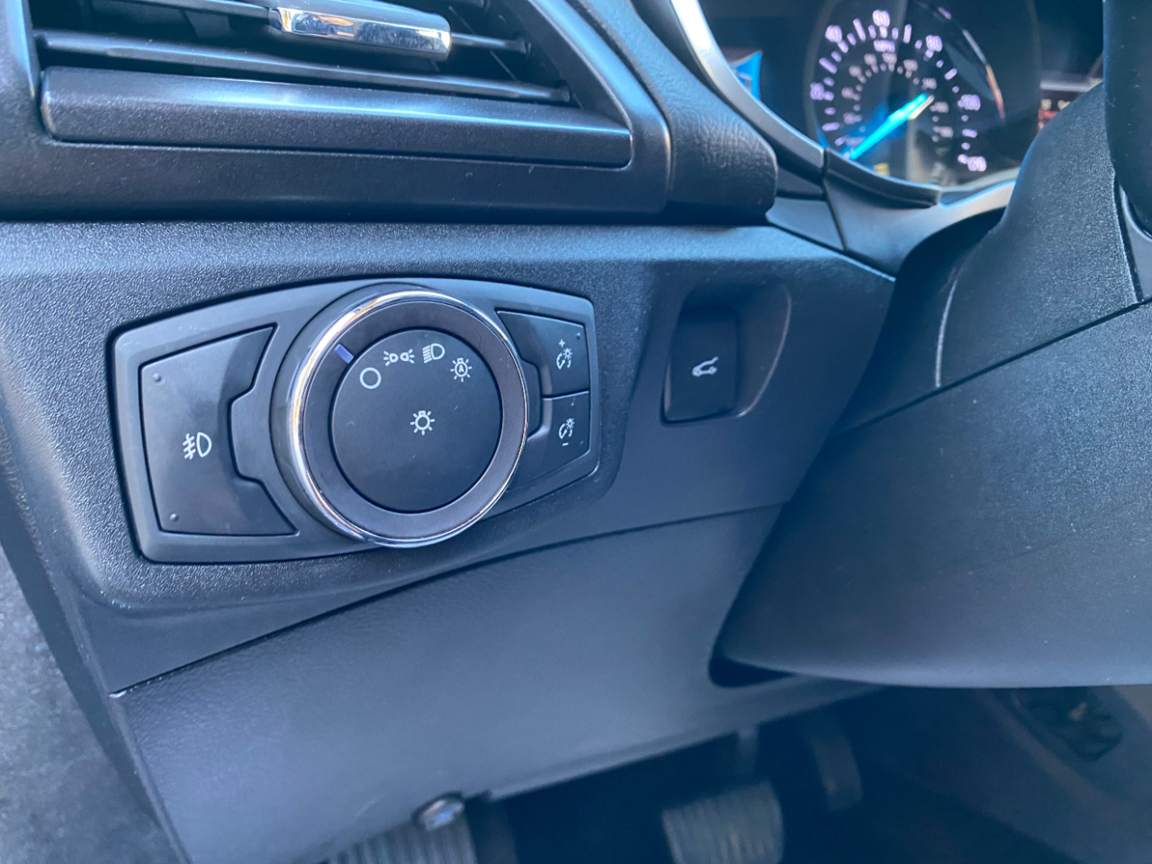 Ford Fusion Energi Titanium FWD 2019