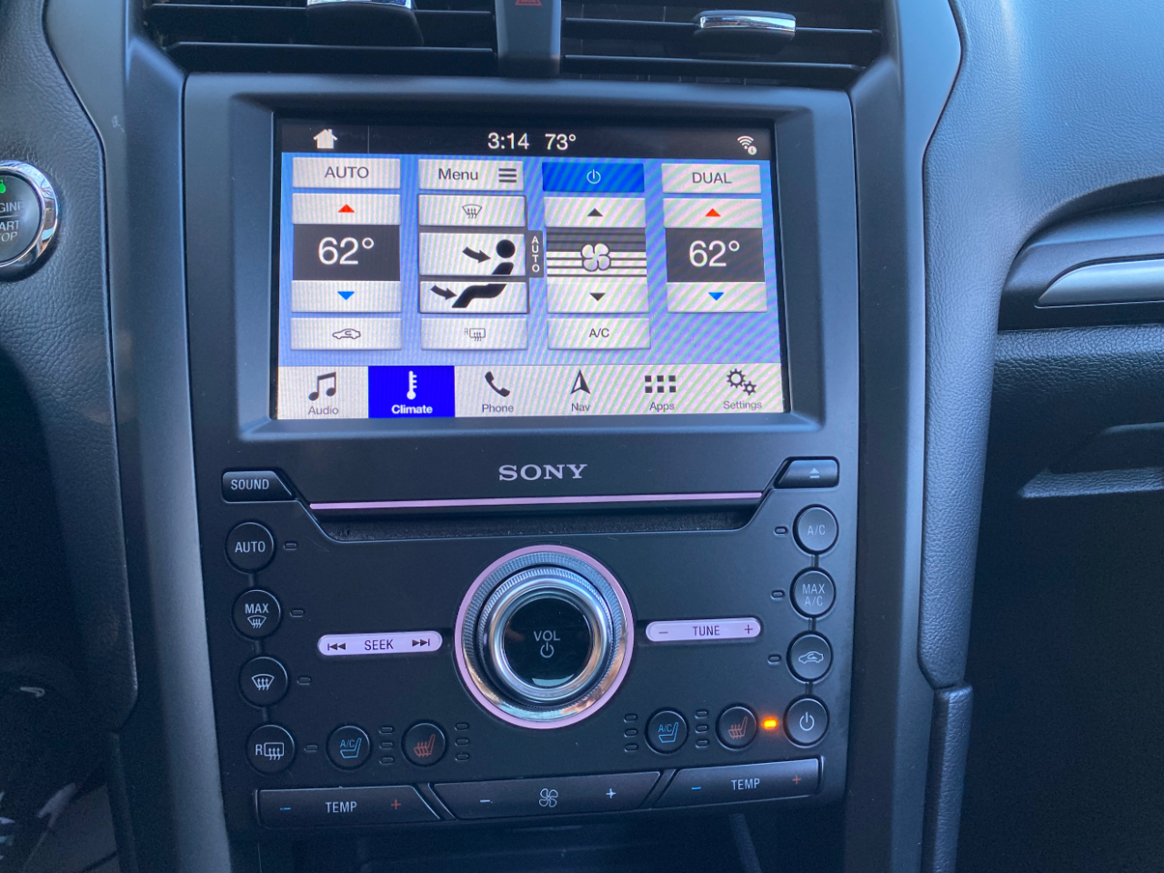 Ford Fusion Energi Titanium FWD 2019