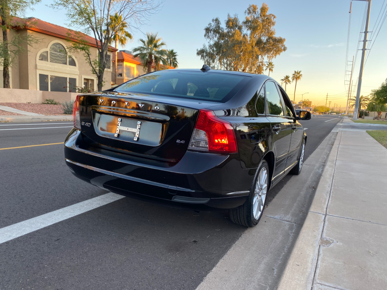 Volvo S40 4dr Sdn Auto FWD 2010