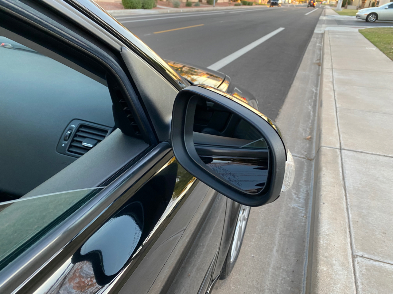 Volvo S40 4dr Sdn Auto FWD 2010