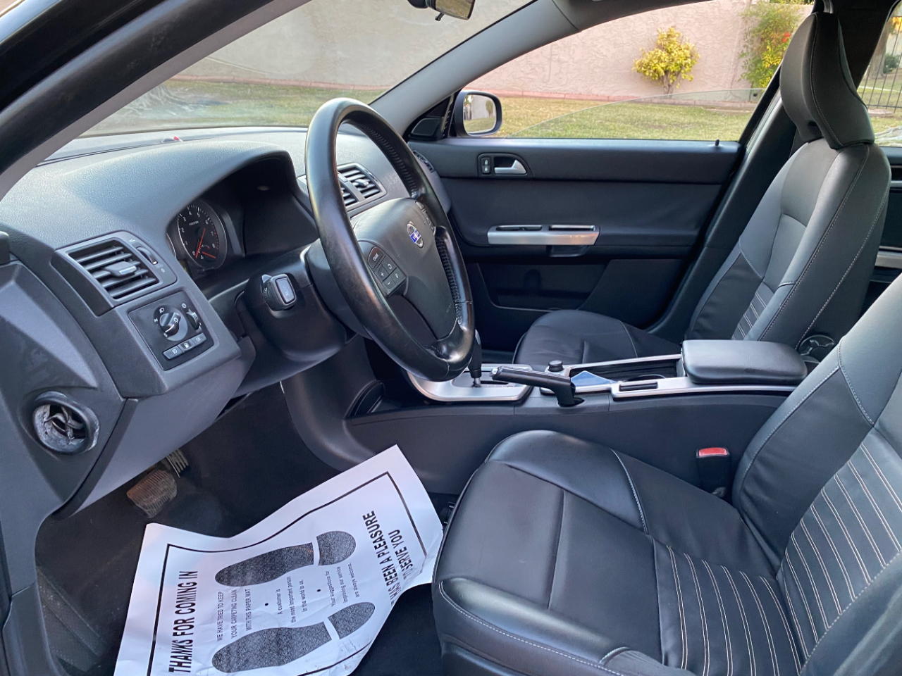 Volvo S40 4dr Sdn Auto FWD 2010