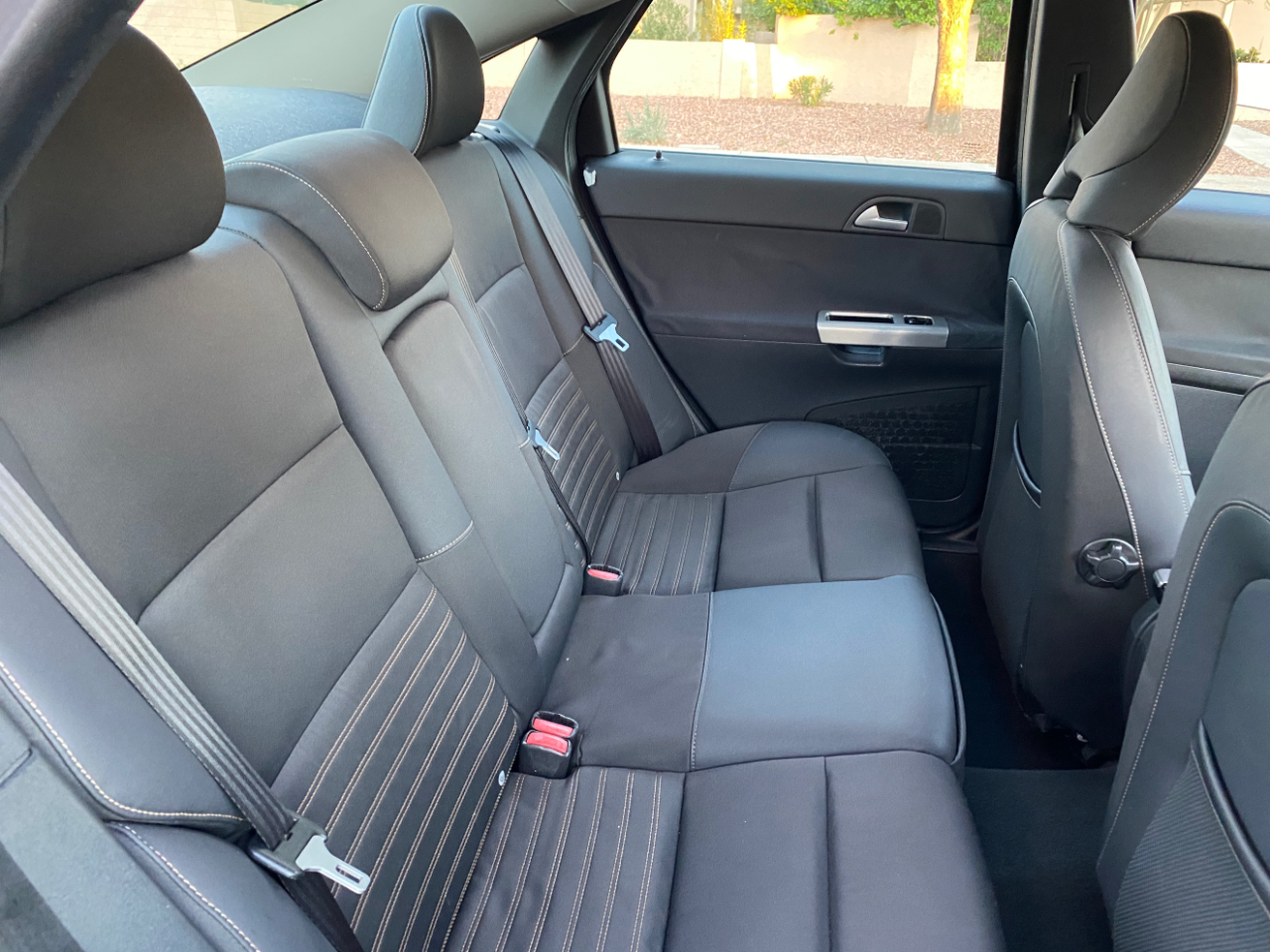 Volvo S40 4dr Sdn Auto FWD 2010