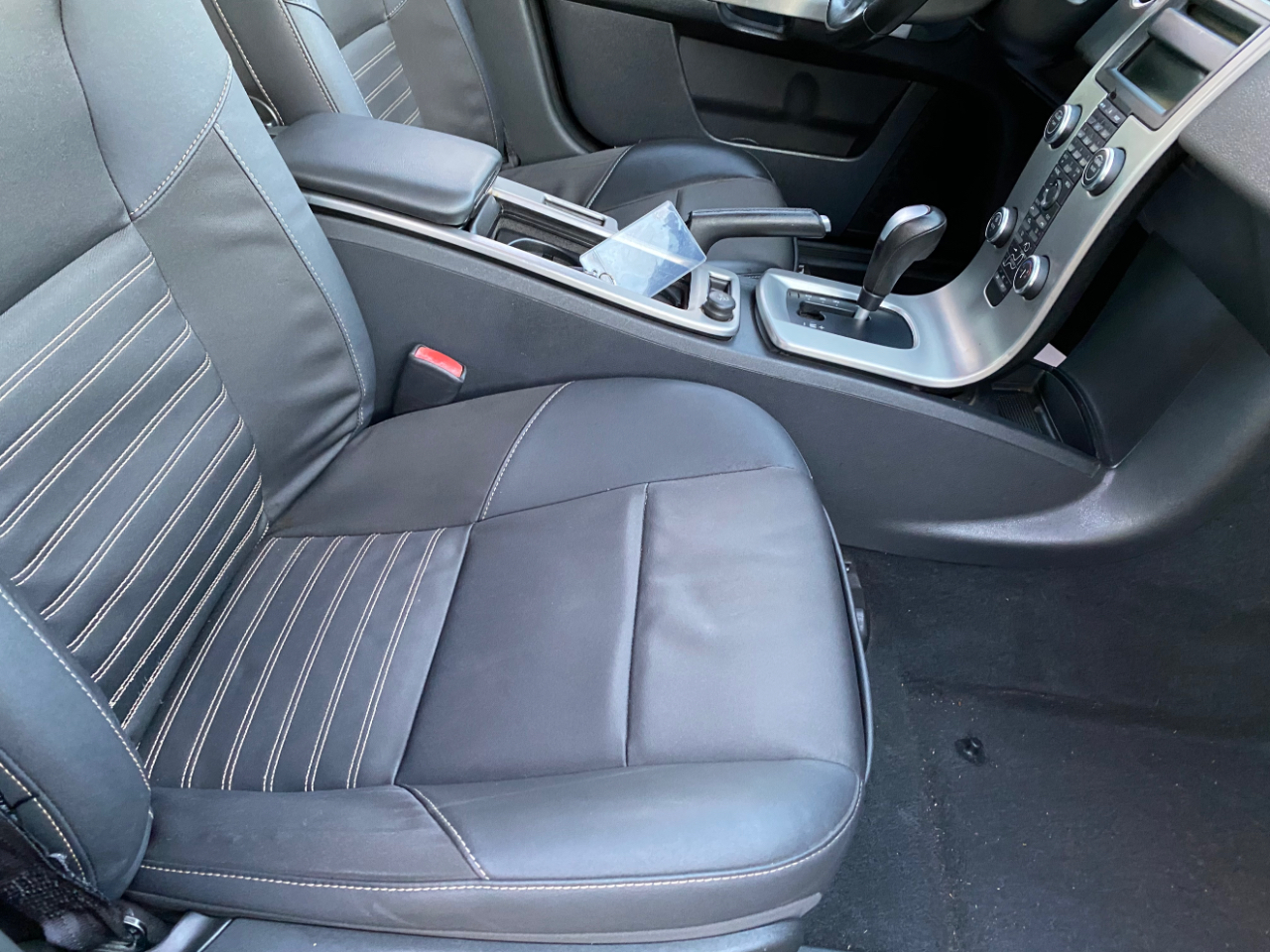 Volvo S40 4dr Sdn Auto FWD 2010