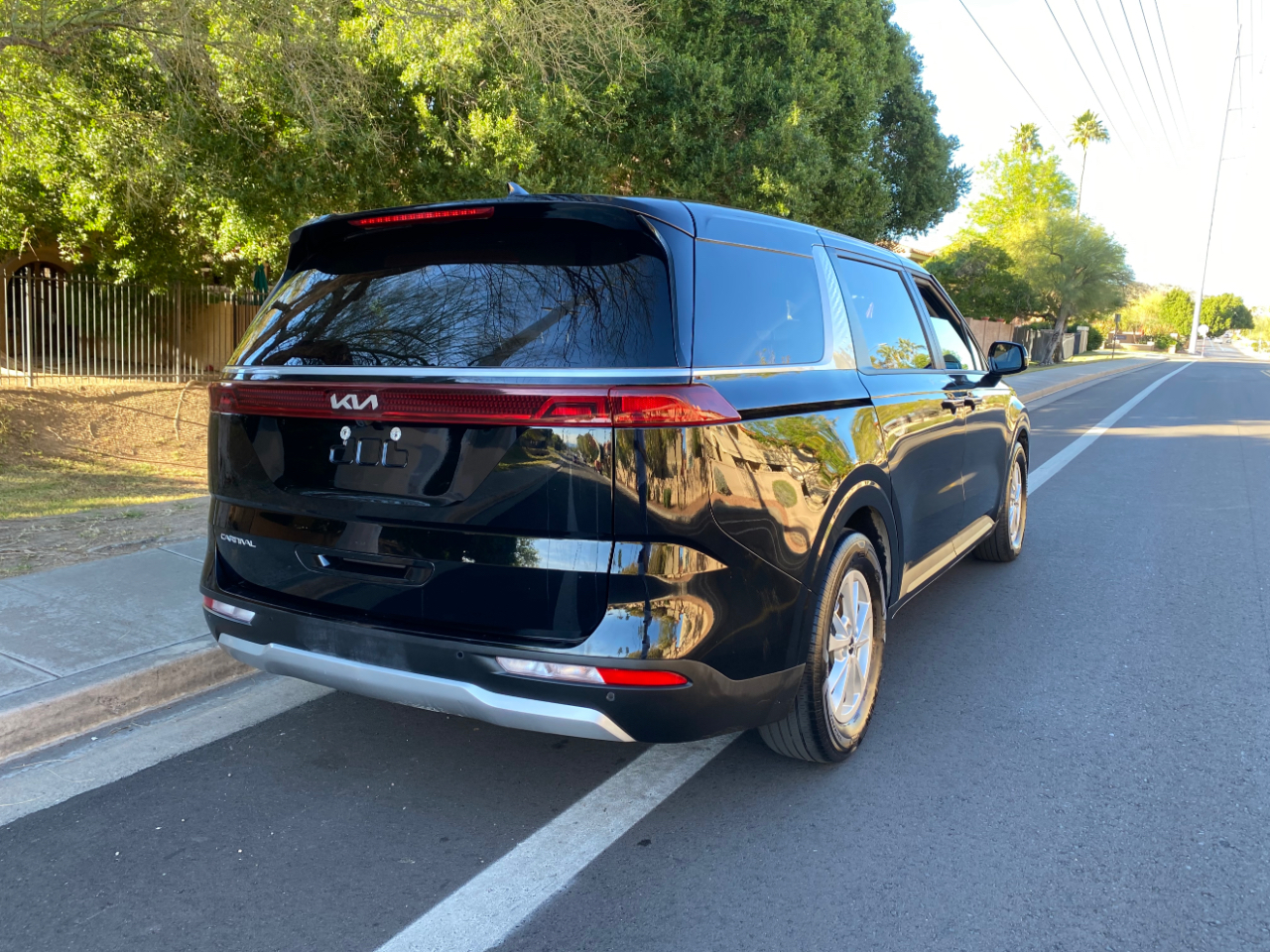 Kia Carnival LX FWD w/Seat Pkg 2024