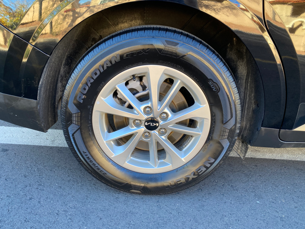 Kia Carnival LX FWD w/Seat Pkg 2024