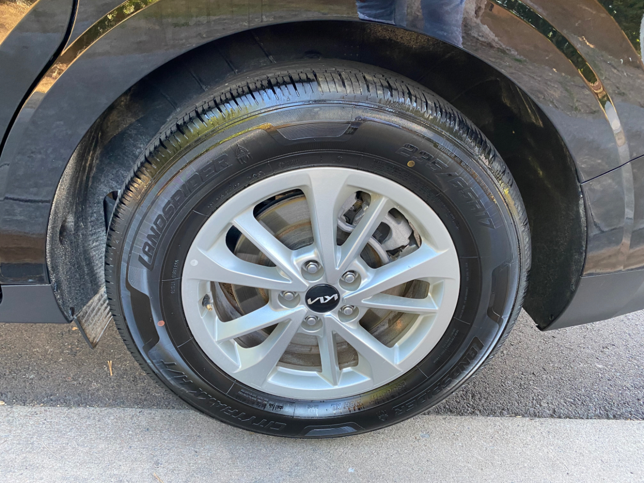 Kia Carnival LX FWD w/Seat Pkg 2024