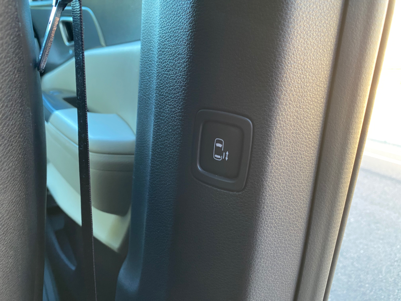 Kia Carnival LX FWD w/Seat Pkg 2024