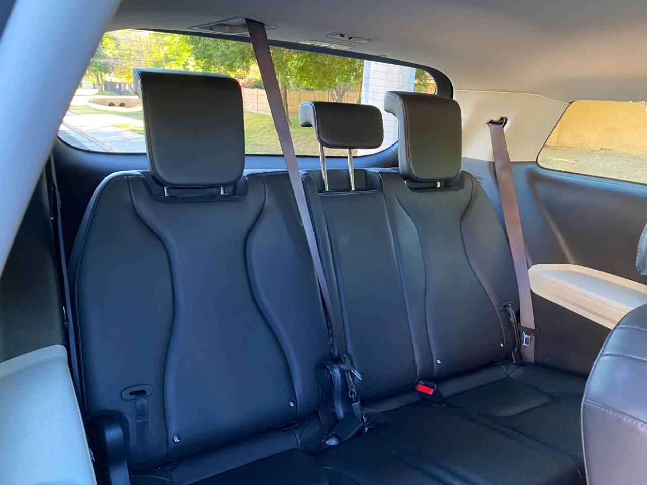 Kia Carnival LX FWD w/Seat Pkg 2024