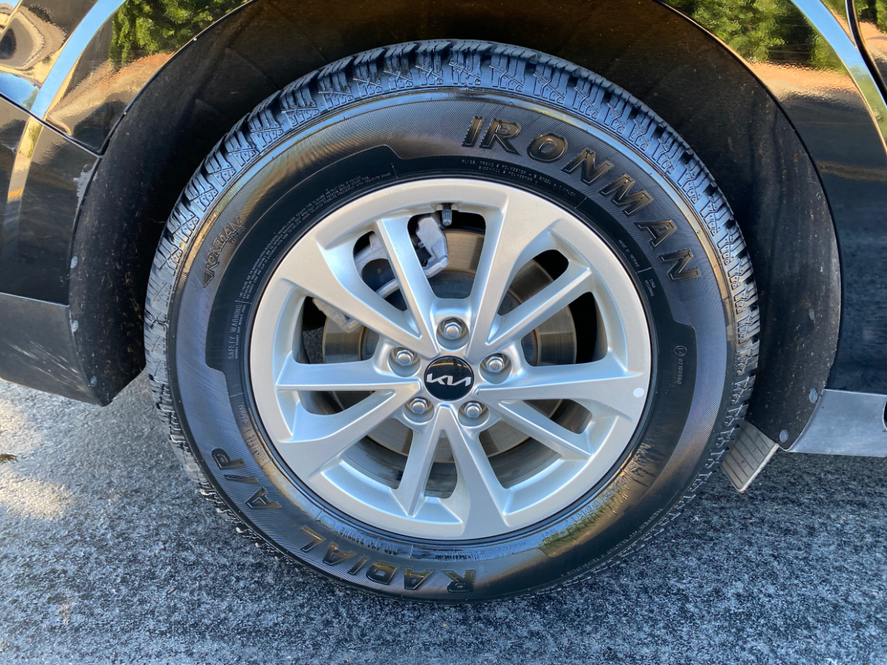 Kia Carnival LX FWD w/Seat Pkg 2024