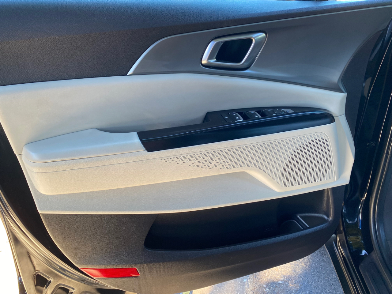 Kia Carnival LX FWD w/Seat Pkg 2024