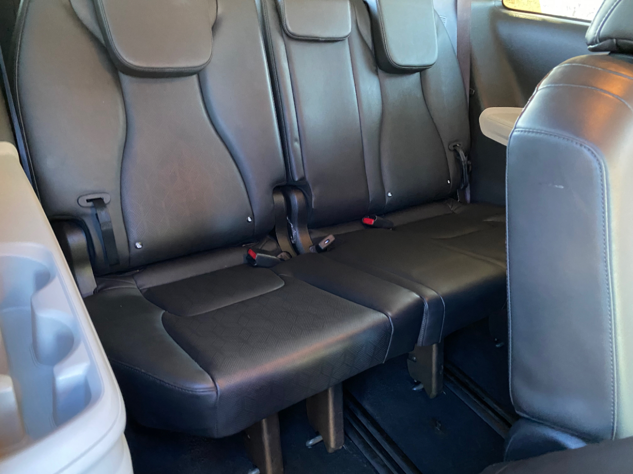 Kia Carnival LX FWD w/Seat Pkg 2024