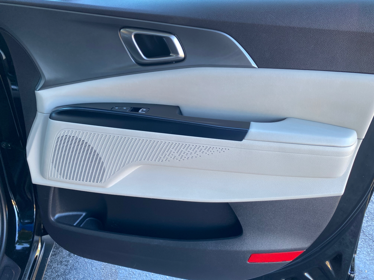 Kia Carnival LX FWD w/Seat Pkg 2024