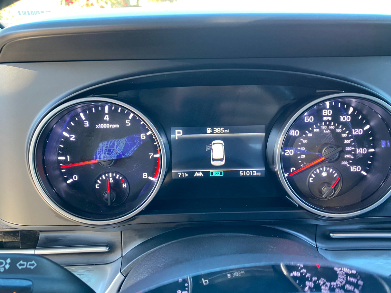 Kia Carnival LX FWD w/Seat Pkg 2024