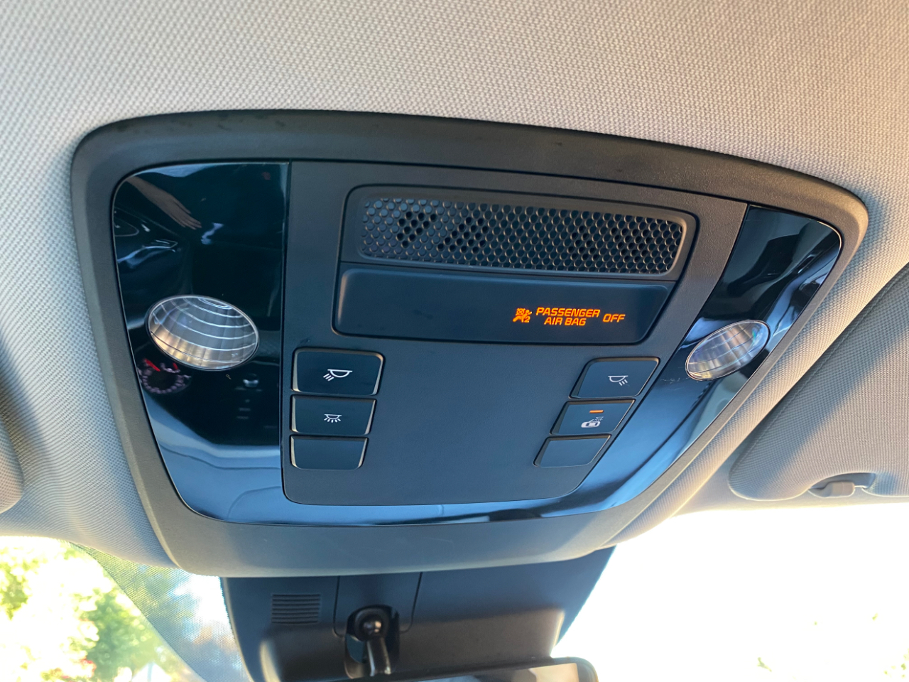 Kia Carnival LX FWD w/Seat Pkg 2024