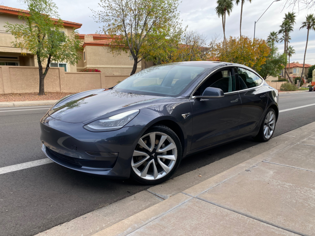 Tesla Model 3 Long Range Battery AWD 2018