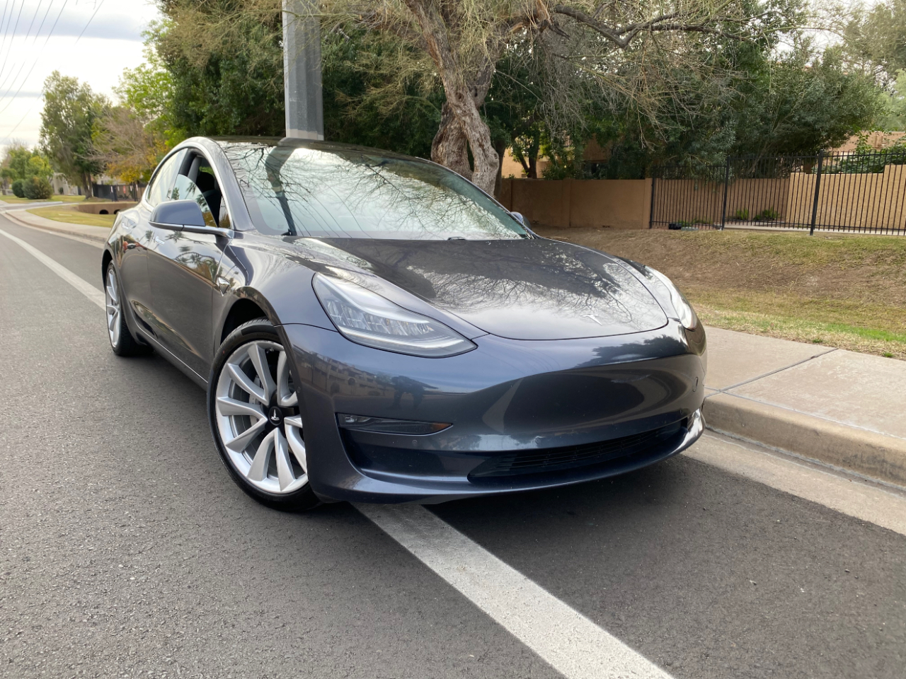 Tesla Model 3 Long Range Battery AWD 2018