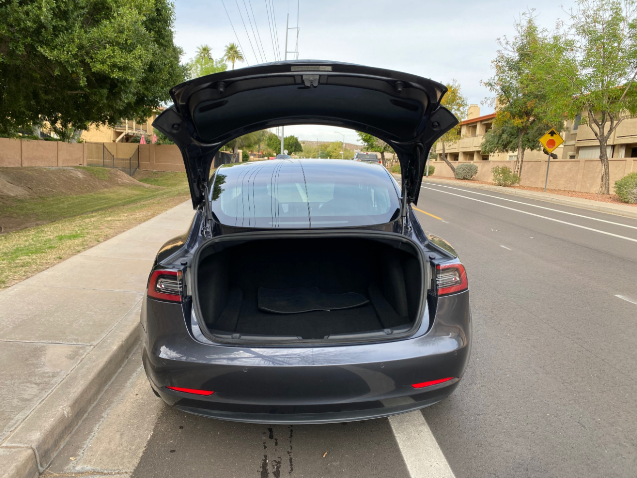 Tesla Model 3 Long Range Battery AWD 2018