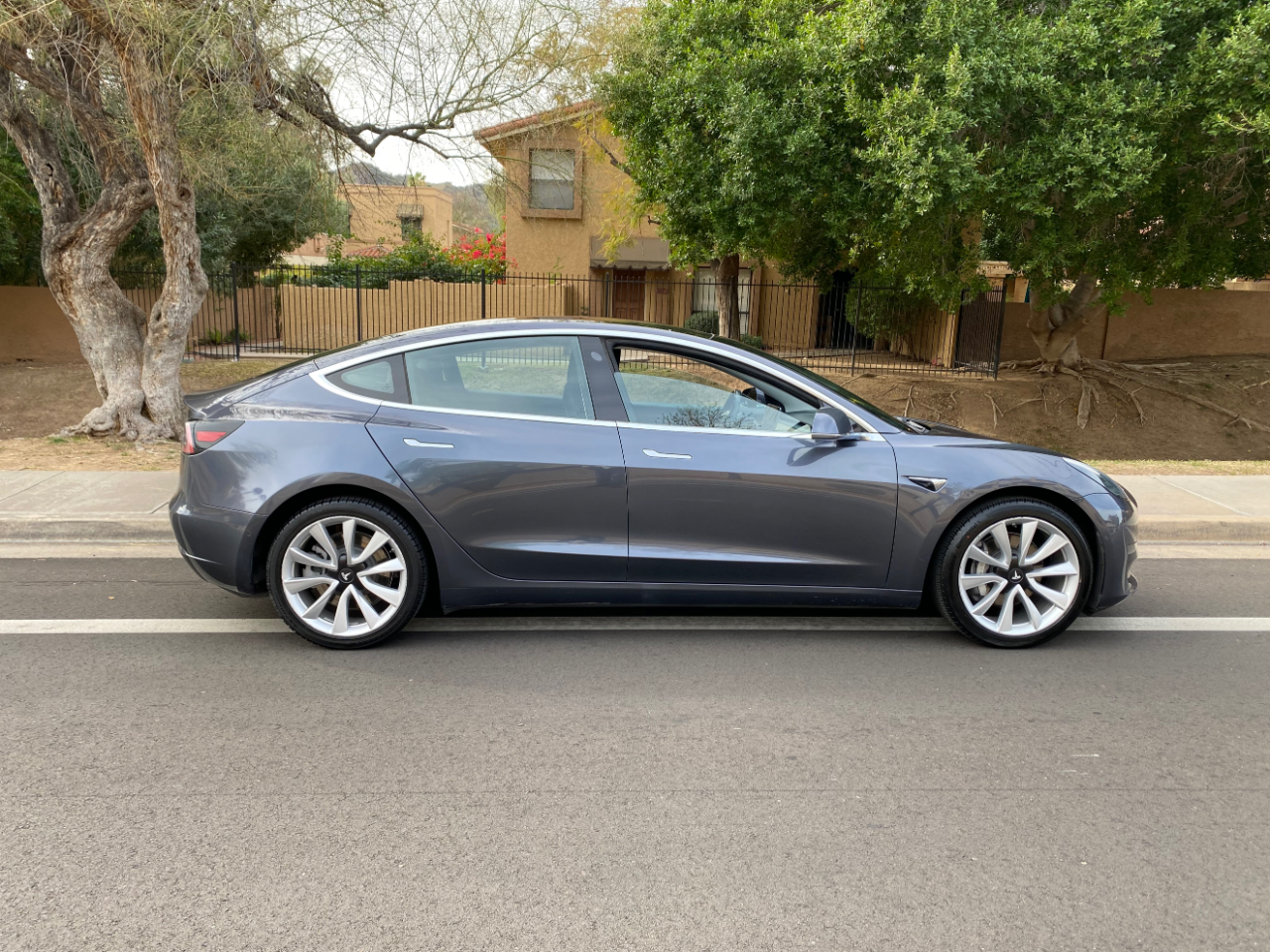 Tesla Model 3 Long Range Battery AWD 2018