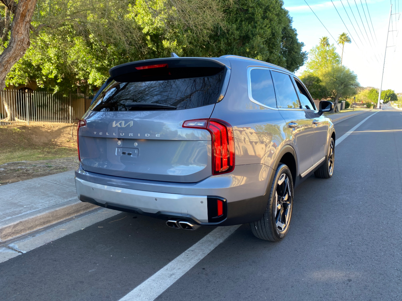 Kia Telluride S FWD 2024