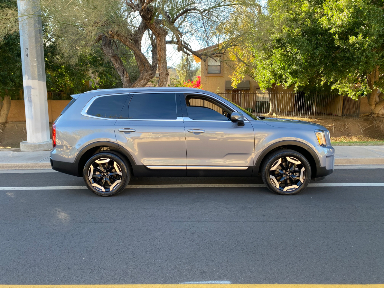 Kia Telluride S FWD 2024