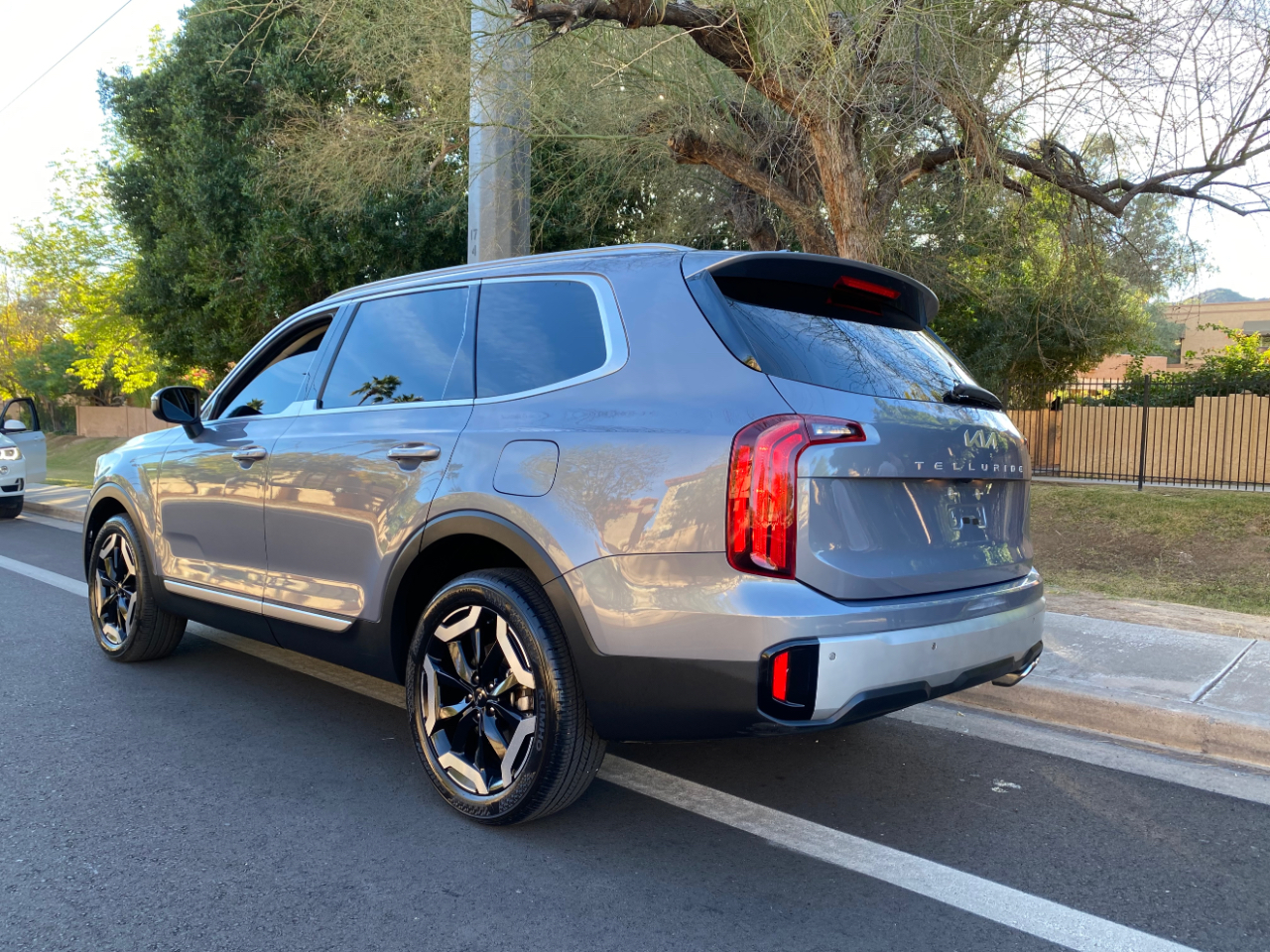 Kia Telluride S FWD 2024