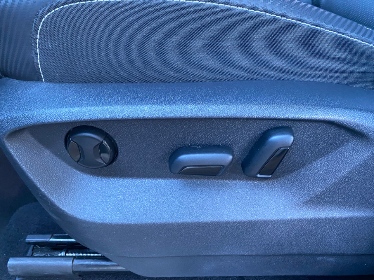 Volkswagen Atlas Cross Sport 2.0T SE 4MOTION 2024