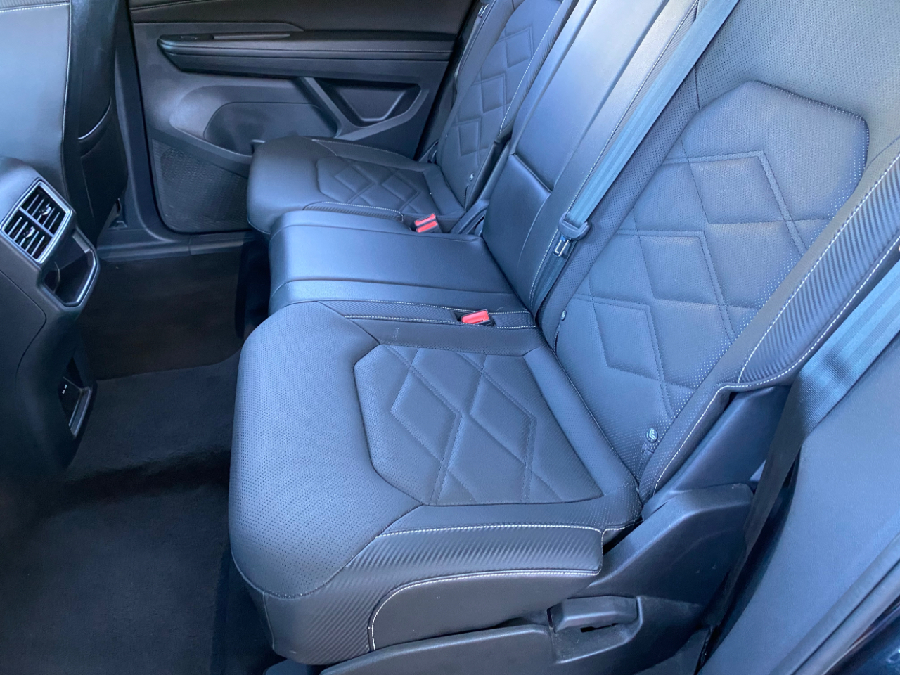 Volkswagen Atlas Cross Sport 2.0T SE 4MOTION 2024