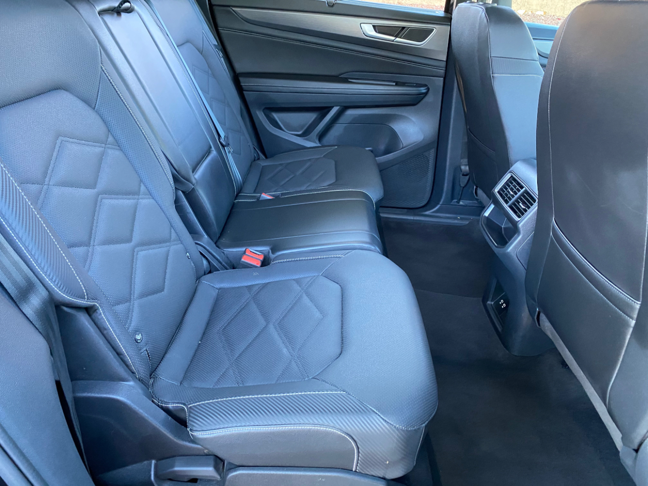 Volkswagen Atlas Cross Sport 2.0T SE 4MOTION 2024