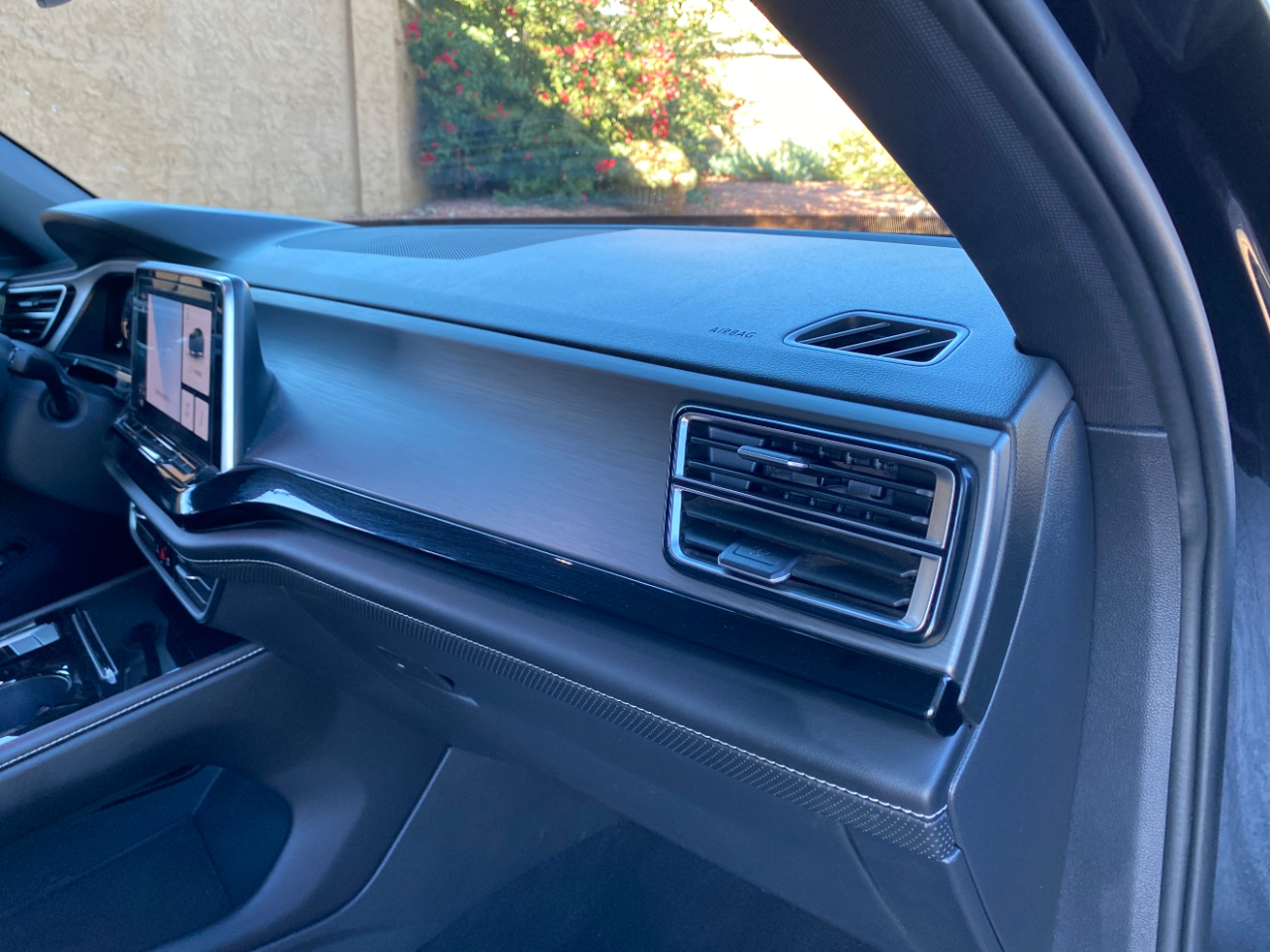 Volkswagen Atlas Cross Sport 2.0T SE 4MOTION 2024