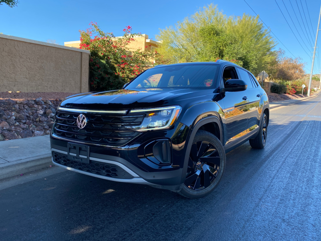 Volkswagen Atlas Cross Sport 2.0T SE 4MOTION 2024