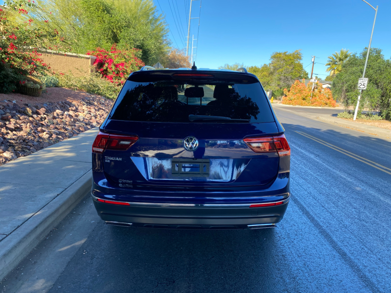 Volkswagen Tiguan 2.0T SE R-Line Black FWD 2021