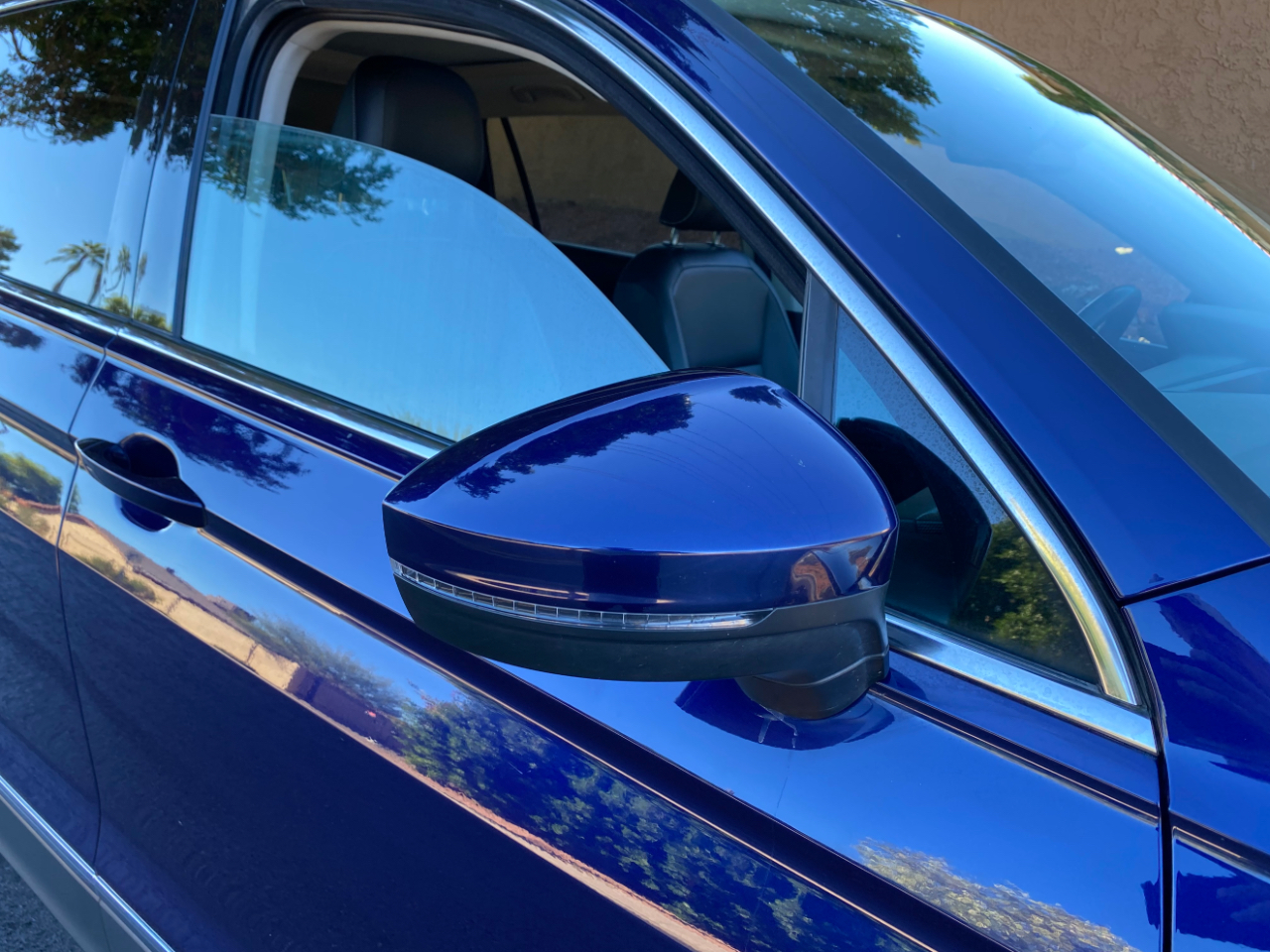 Volkswagen Tiguan 2.0T SE R-Line Black FWD 2021