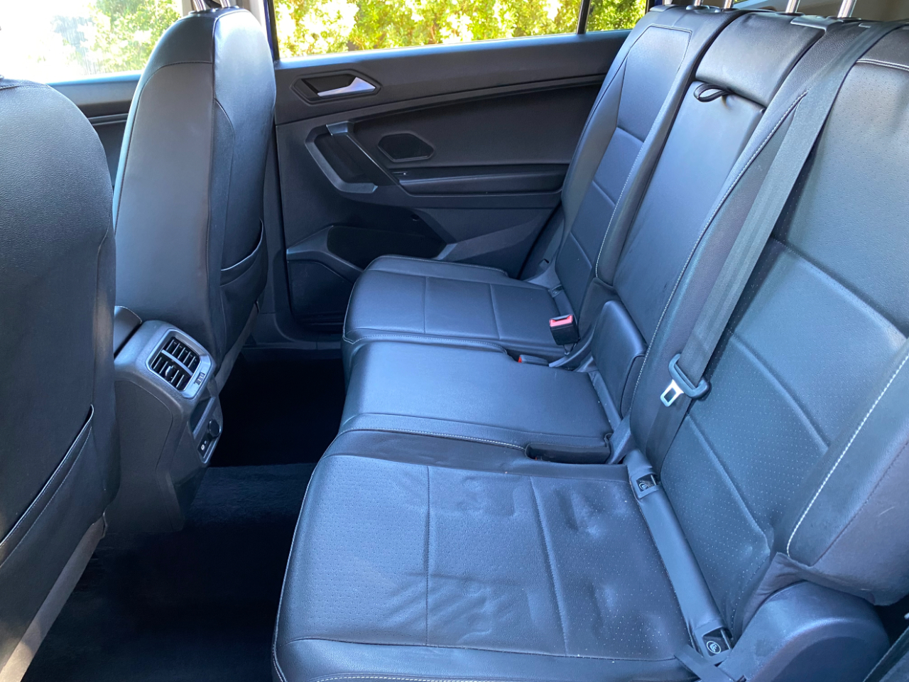 Volkswagen Tiguan 2.0T SE R-Line Black FWD 2021