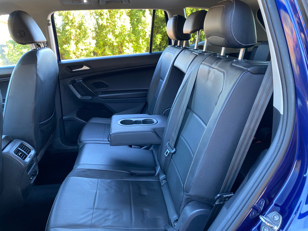 Volkswagen Tiguan 2.0T SE R-Line Black FWD 2021