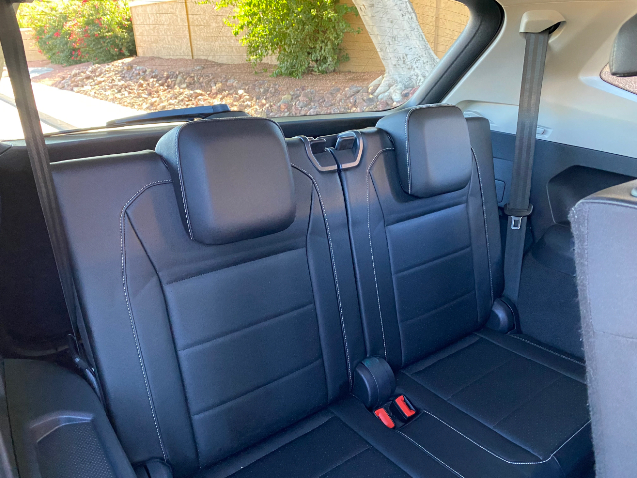 Volkswagen Tiguan 2.0T SE R-Line Black FWD 2021