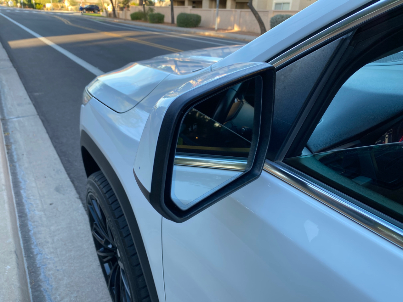 GMC Acadia FWD 4dr SLT w/SLT-1 2018