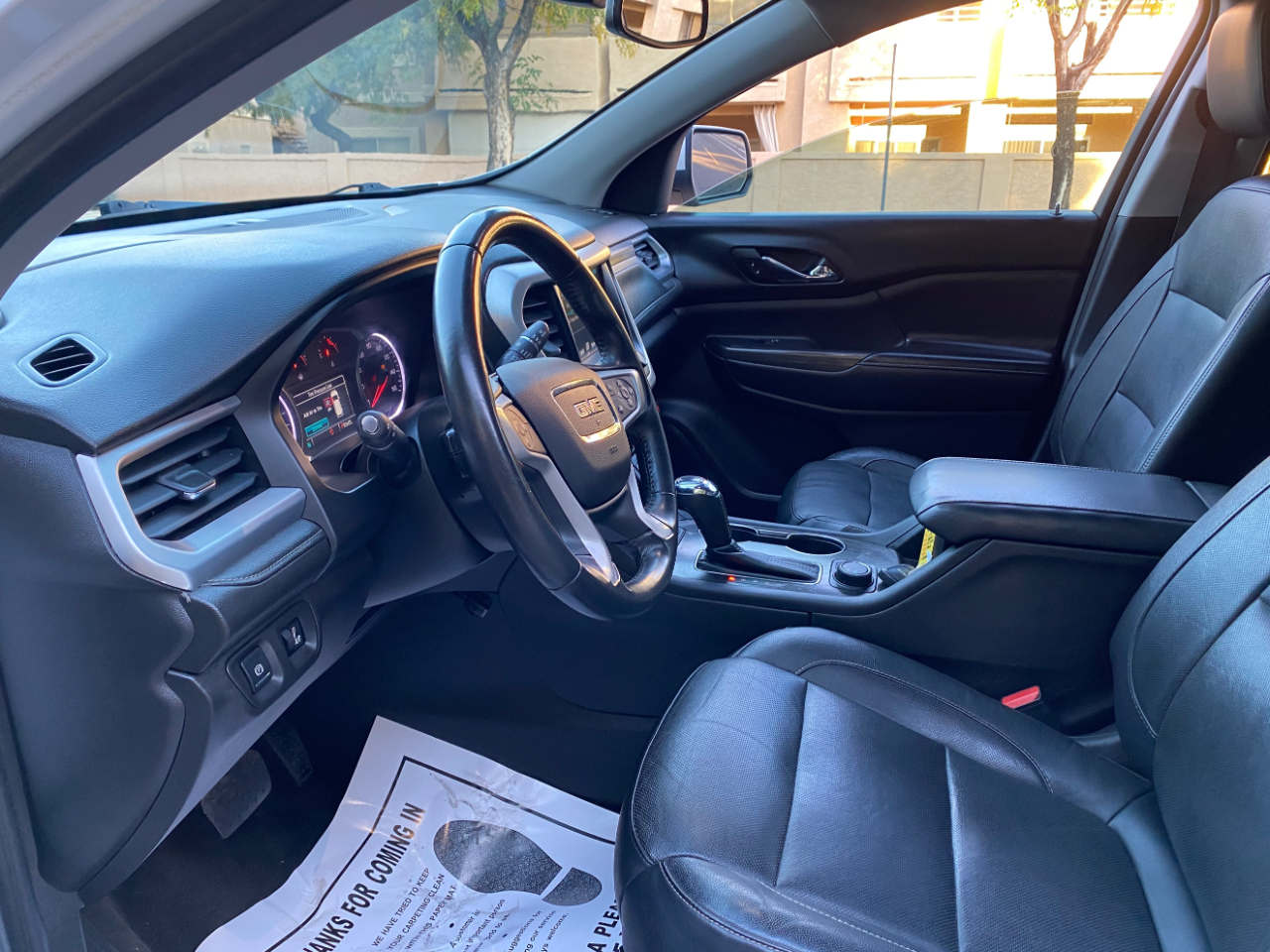 GMC Acadia FWD 4dr SLT w/SLT-1 2018