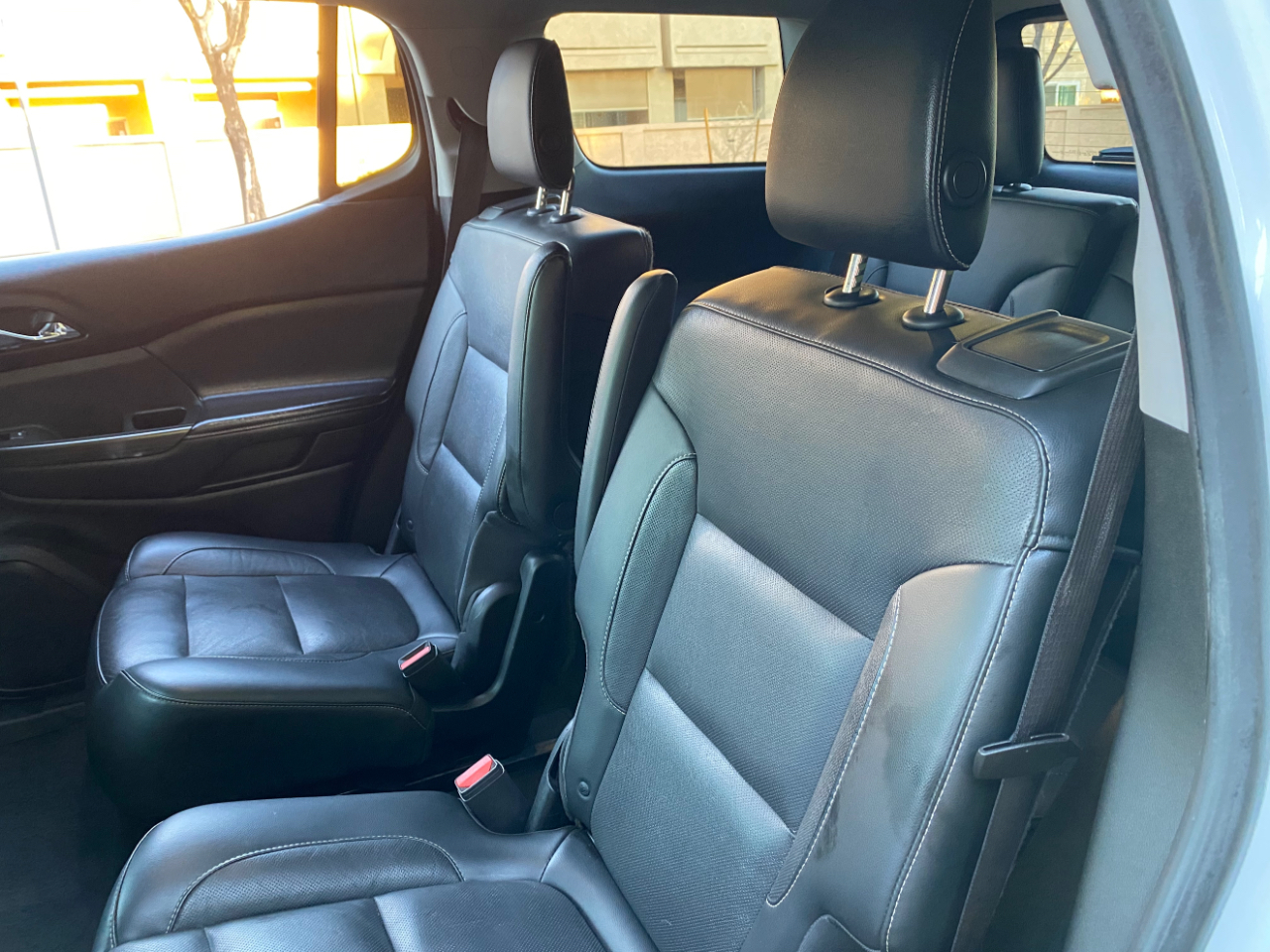 GMC Acadia FWD 4dr SLT w/SLT-1 2018