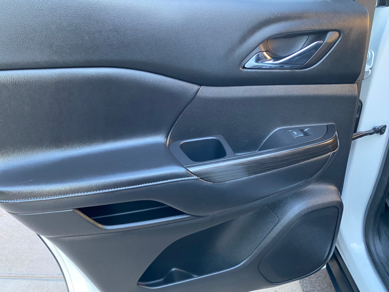 GMC Acadia FWD 4dr SLT w/SLT-1 2018