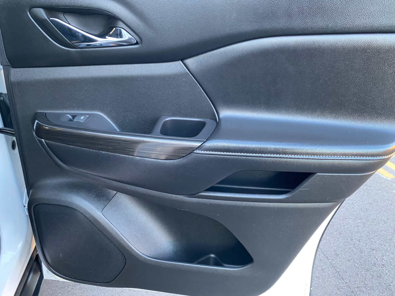 GMC Acadia FWD 4dr SLT w/SLT-1 2018