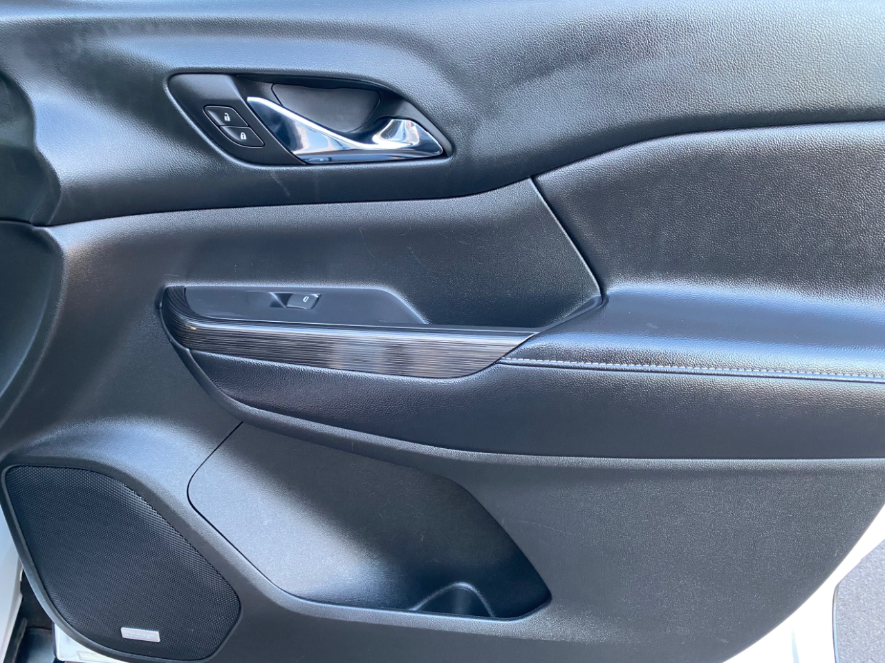 GMC Acadia FWD 4dr SLT w/SLT-1 2018