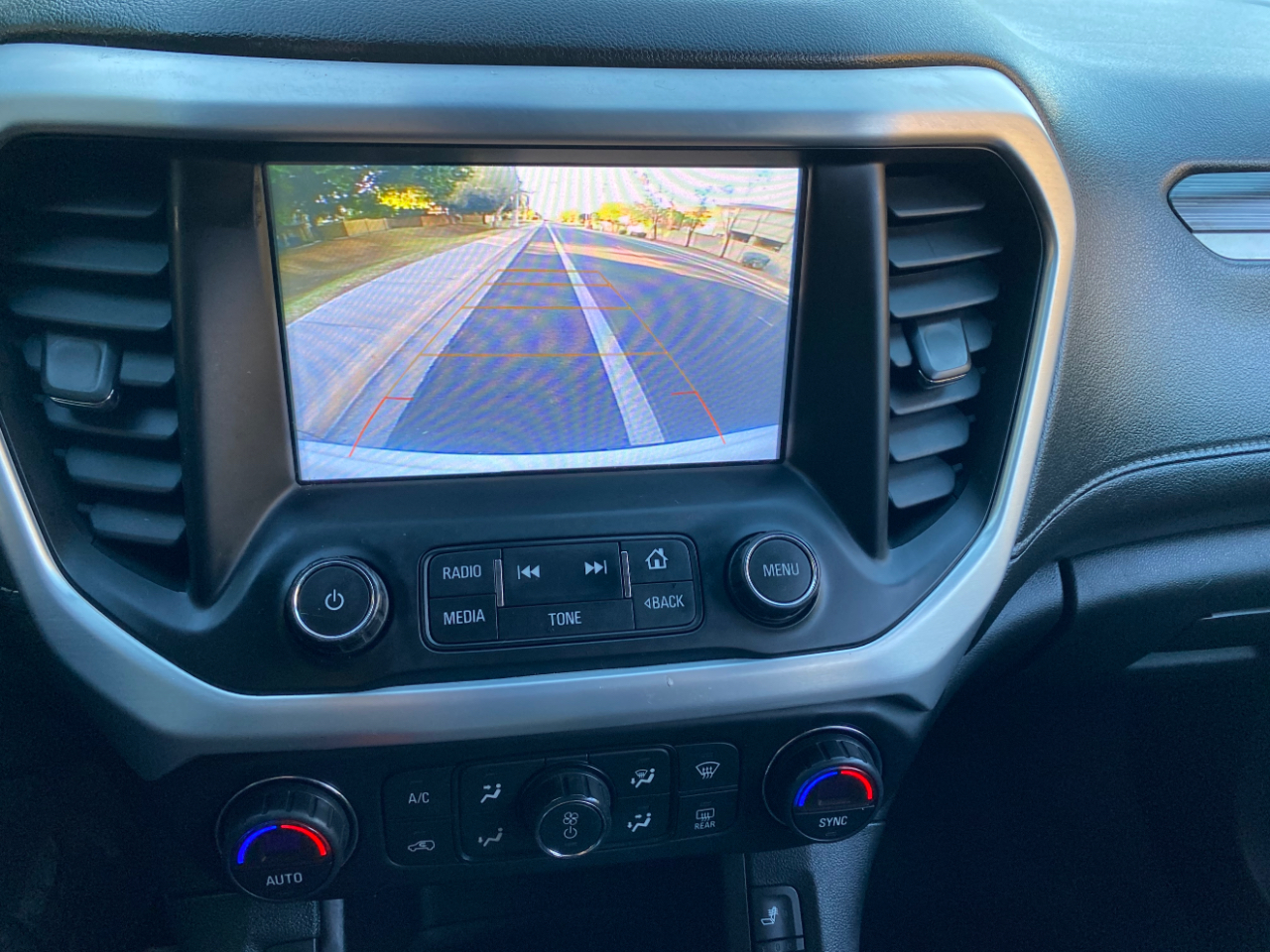 GMC Acadia FWD 4dr SLT w/SLT-1 2018